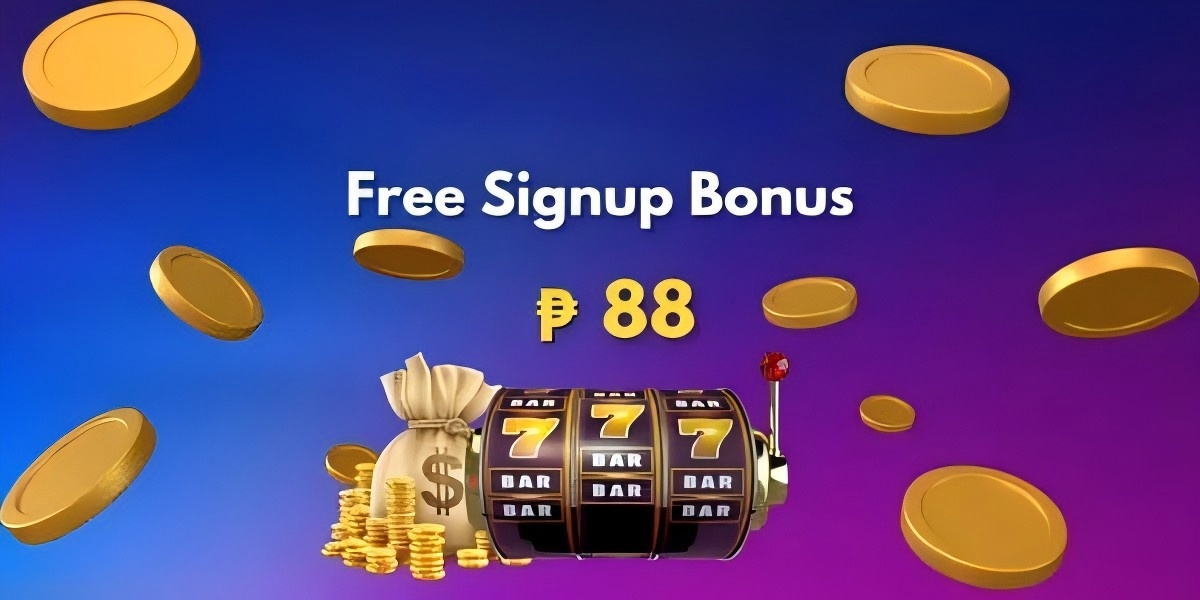 Welcome promotion banner with a bonus crate beside zoo-themed slot reels
